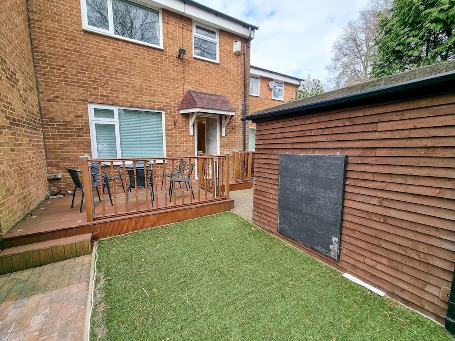 Stunning Family Home Close To The City Centre マンチェスター エクステリア 写真