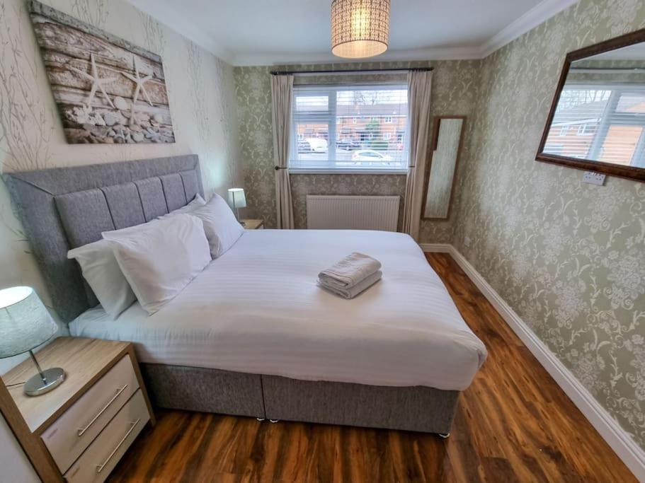 Stunning Family Home Close To The City Centre マンチェスター エクステリア 写真
